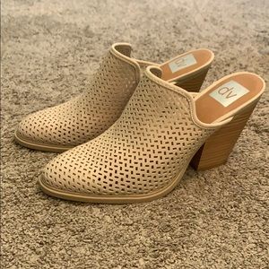 DV by Dolce Vita Tan mules new never worn